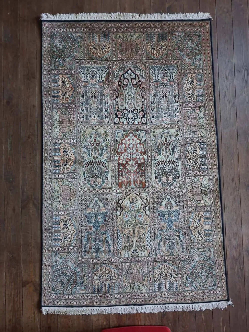 Tapis Indien Cachemire soie fait main 196x122cm