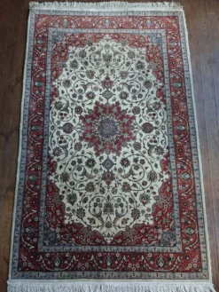 Tapis Indo Tabriz fait main 246x158cm