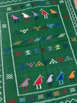 Tapis Kilim berbère tissé à la main : Petit tapis d'appoint tribal marocain