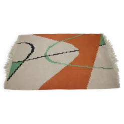 Tapis kilim géométrique avec un petit motif de boîte dans le style d'Antonin Kybal, années 1950.