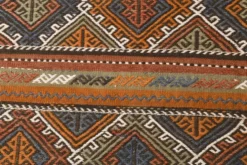 Tapis Kilim persan rouge et vert 3x9, 81x279 cm