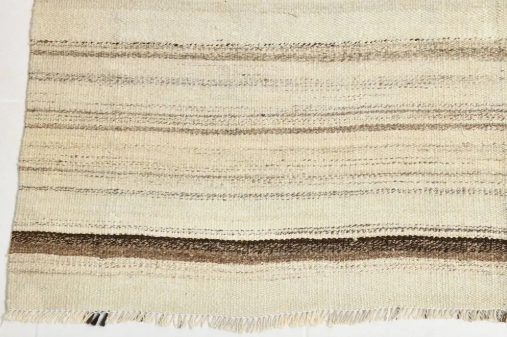 Tapis Kilim rayé beige et crème 5x7, 161x211 cm