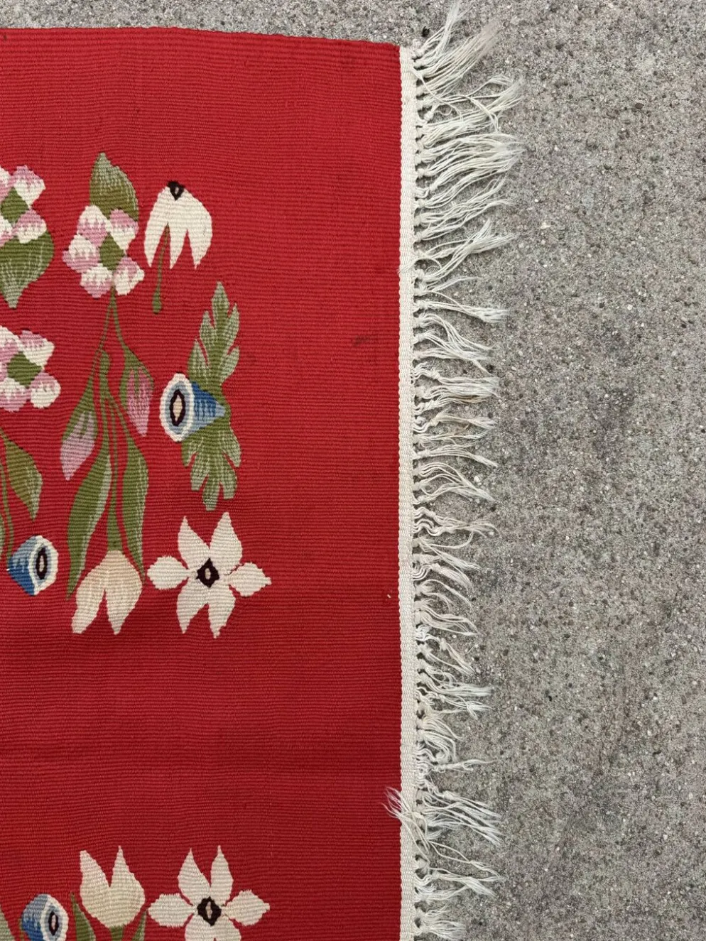 Tapis Kilim roumain années 50