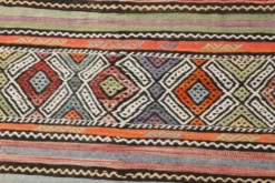 Tapis Kilim turc antique vintage 174 x 236 cm