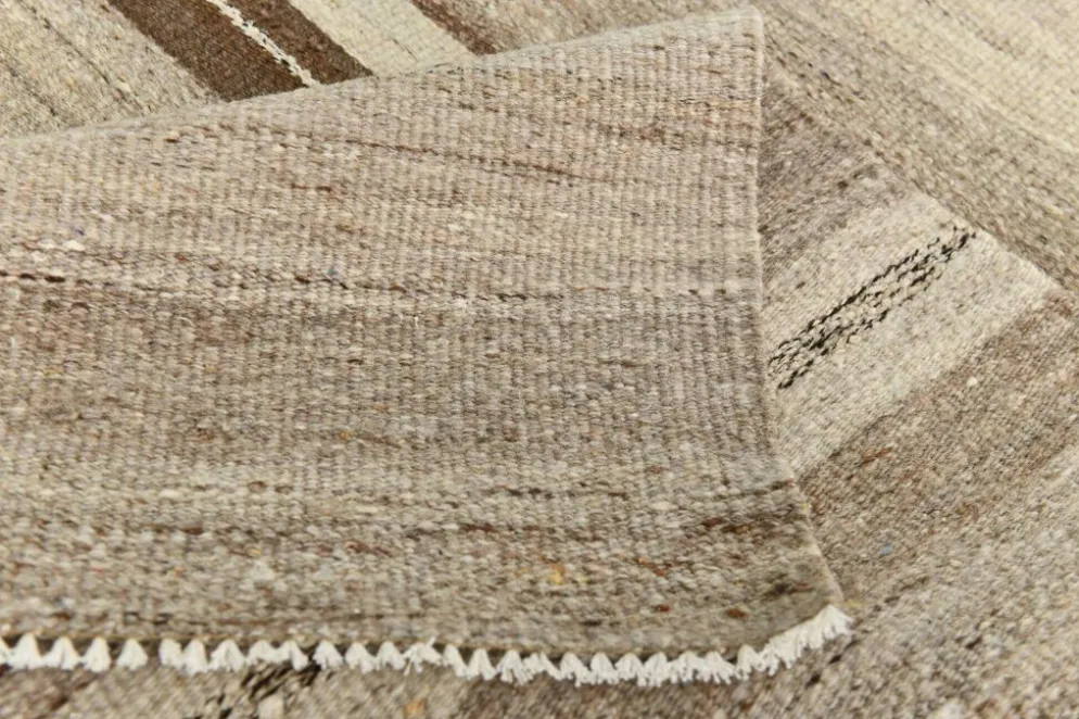 Tapis Kilim turc en laine naturelle beige et gris pierre, 233 x 293 cm