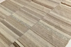 Tapis Kilim turc en laine naturelle beige et gris pierre, 233 x 293 cm
