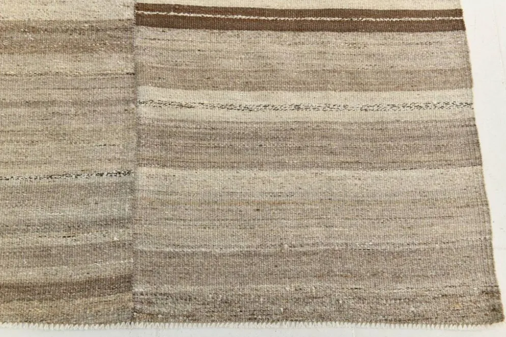 Tapis Kilim turc en laine naturelle beige et gris pierre, 233 x 293 cm