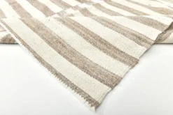 Tapis Kilim turc naturel à rayures blanches et marron, 210 x 300 cm