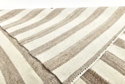 Tapis Kilim turc naturel à rayures blanches et marron, 210 x 300 cm