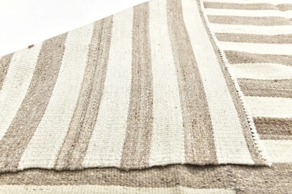 Tapis Kilim turc naturel à rayures blanches et marron, 210 x 300 cm