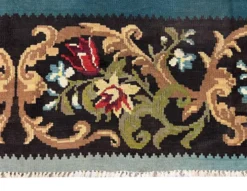 Tapis Kilim vert sarcelle fait à la main, tapis oriental, tapis carré de Moldavie.