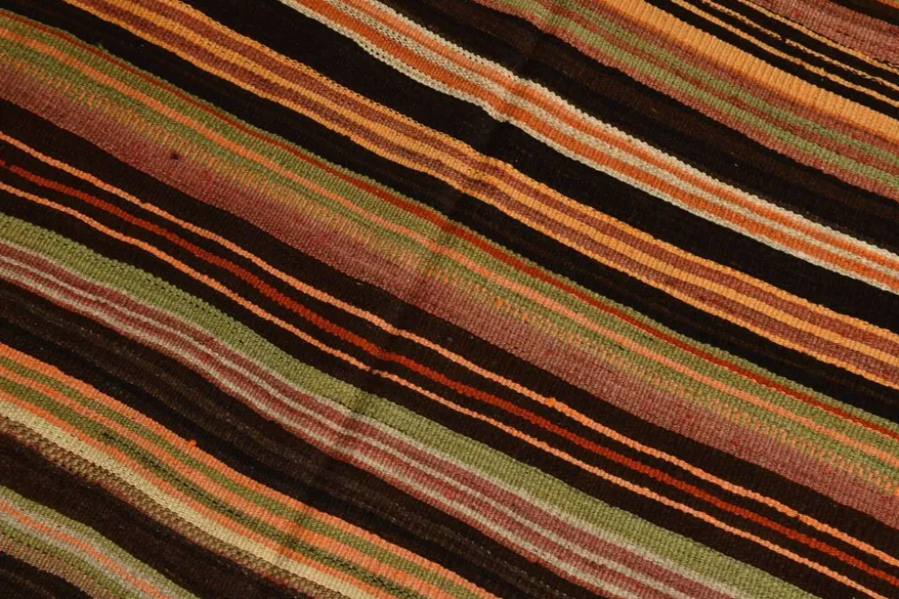 Tapis Kilim vintage 4x7 pour chambre de ferme, 139x215 cm
