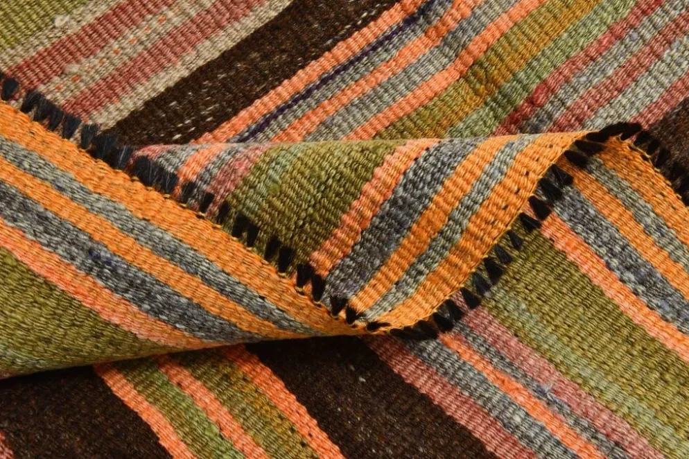 Tapis Kilim vintage 4x7 pour chambre de ferme, 139x215 cm
