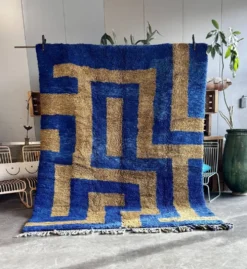 Tapis marocain Mrirt bleu et vert sur mesure en laine, Aftas