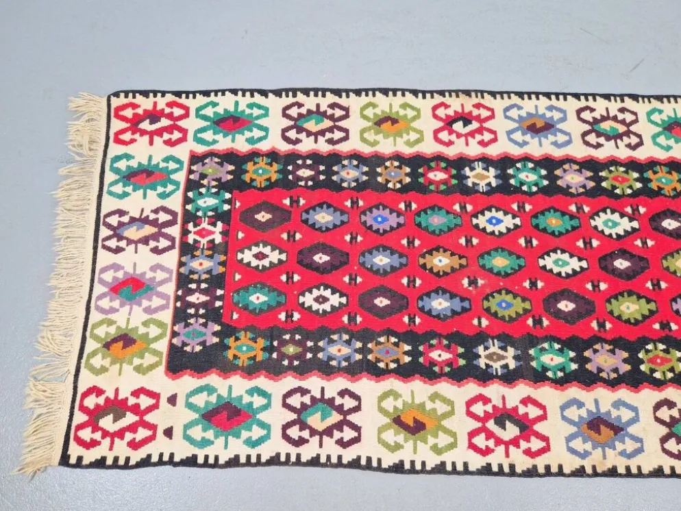 Tapis mural boho vintage Kelim, années 1950