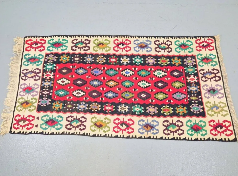 Tapis mural boho vintage Kelim, années 1950