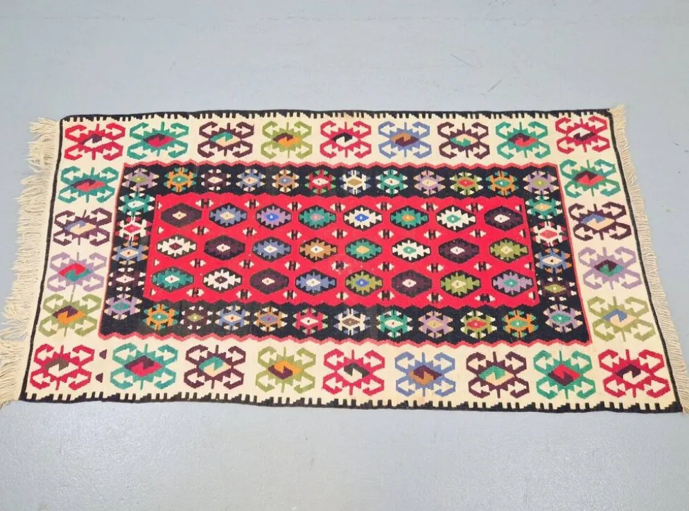 Tapis mural boho vintage Kelim, années 1950