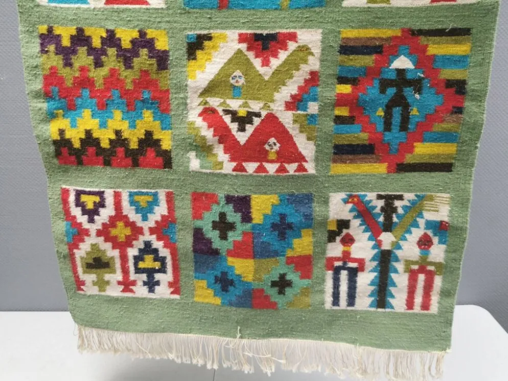 Tapis mural en laine