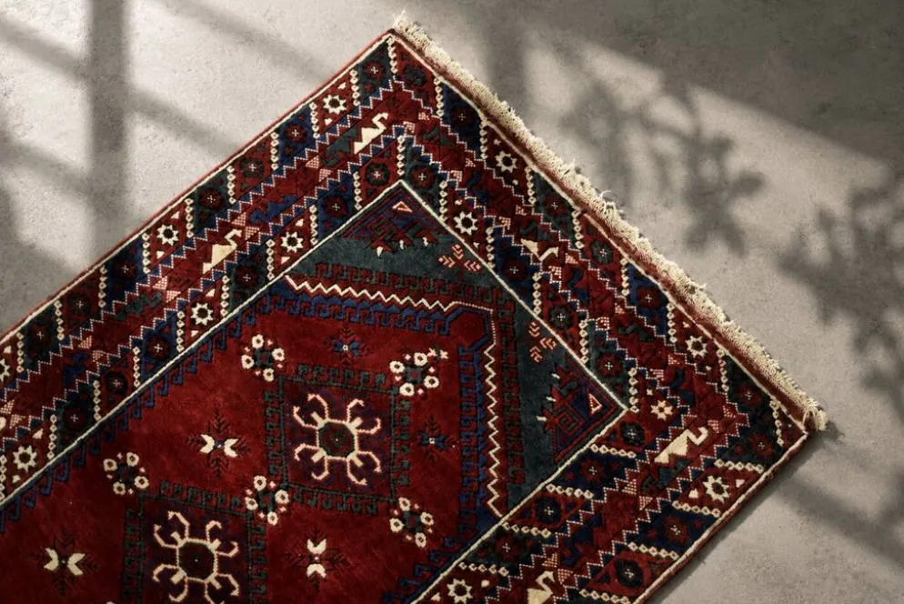 Tapis oriental afghan vintage tissé à la main rouge, années 1970