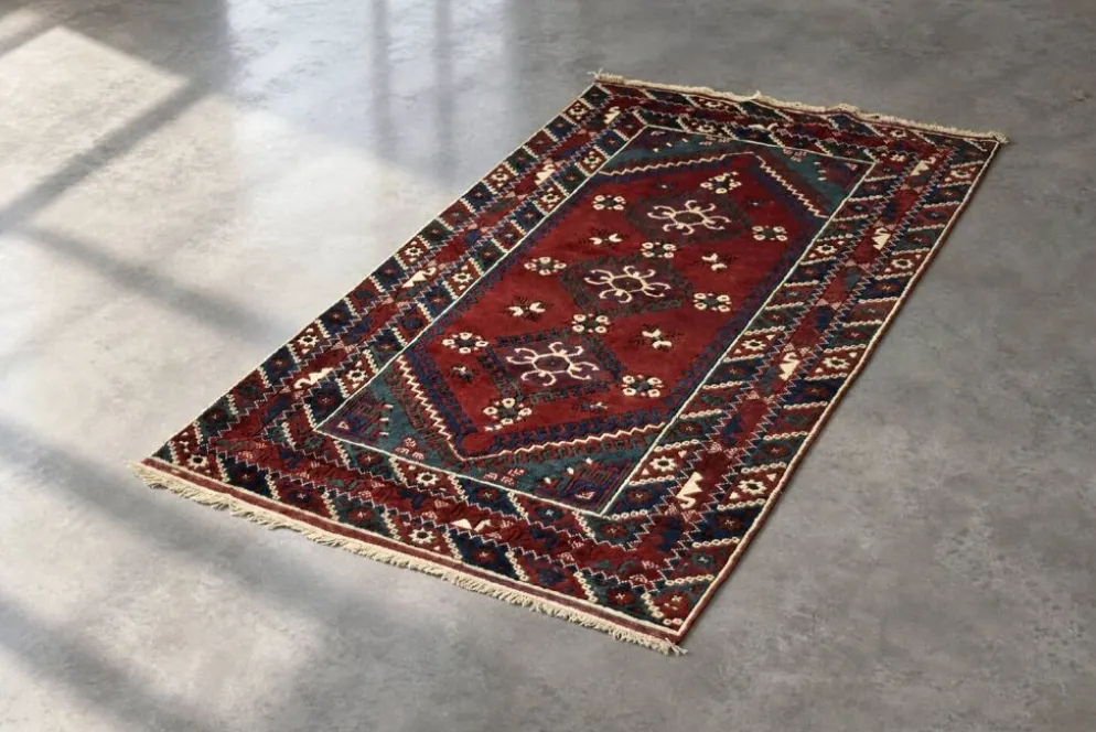 Tapis oriental afghan vintage tissé à la main rouge, années 1970