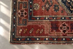 Tapis oriental Hamadan Kamse tissé à la main vintage du Moyen-Orient, années 1960.