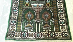 Tapis oriental Soie Fait main prière Tunisie rectangulaire 2007