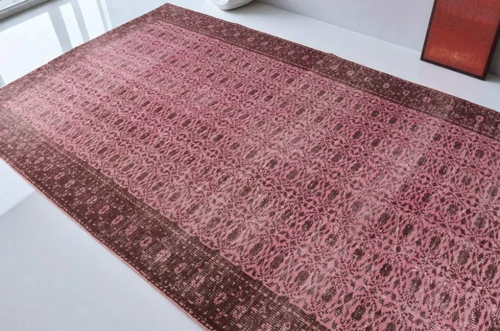 Tapis Oushak décoratif rose sku 2527