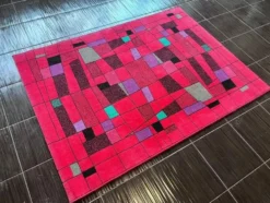 Tapis/paillasson abstrait géométrique de petite taille des années 1980, Tchécoslovaquie