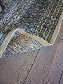 Tapis Pakistanais Boukhara fait main