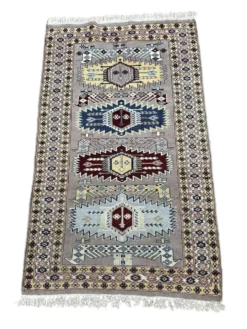 Tapis persan fait main 160cm x 90cm