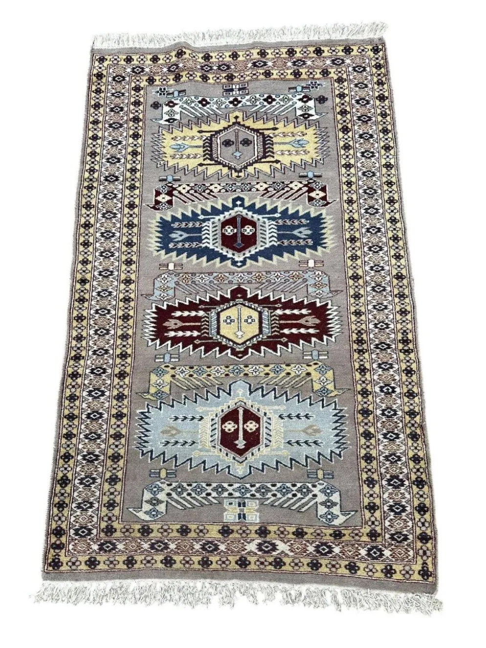 Tapis persan fait main 160cm x 90cm