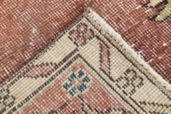 Tapis persan vintage décoratif pastel aux tons terracotta, 238x357 cm