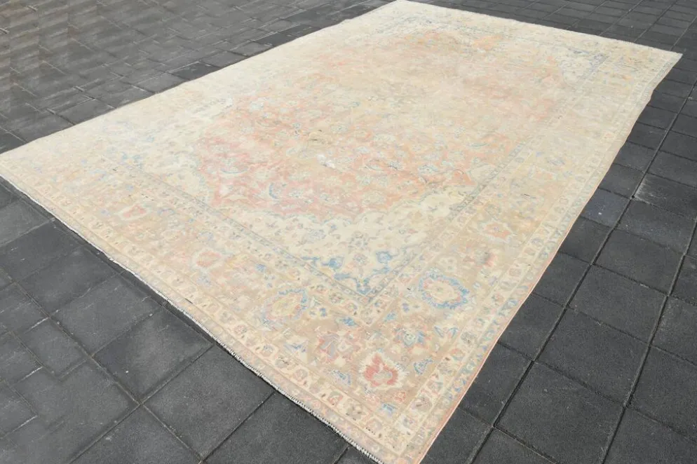 Tapis persan vintage large en nuances de rose, tapis noué à la main, 282x426 cm