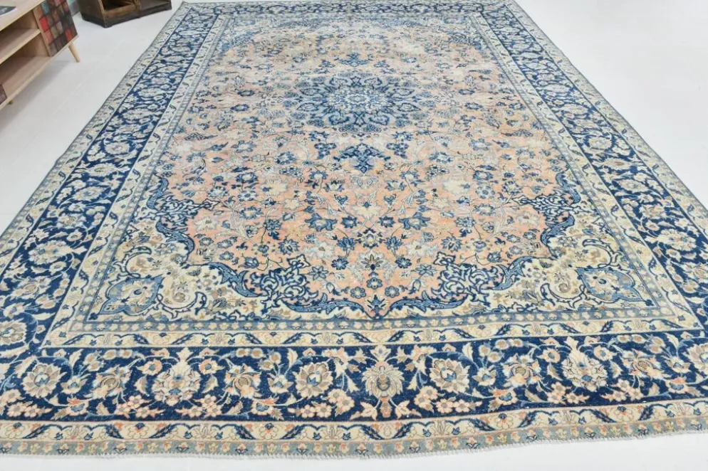 Tapis persan vintage tissé main, motif floral, laine beige et bleu, 301x414 cm