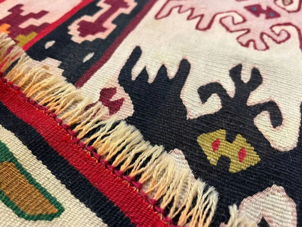 Tapis plat tissé à la main en kilim pirot turc antique à rayures rouges
