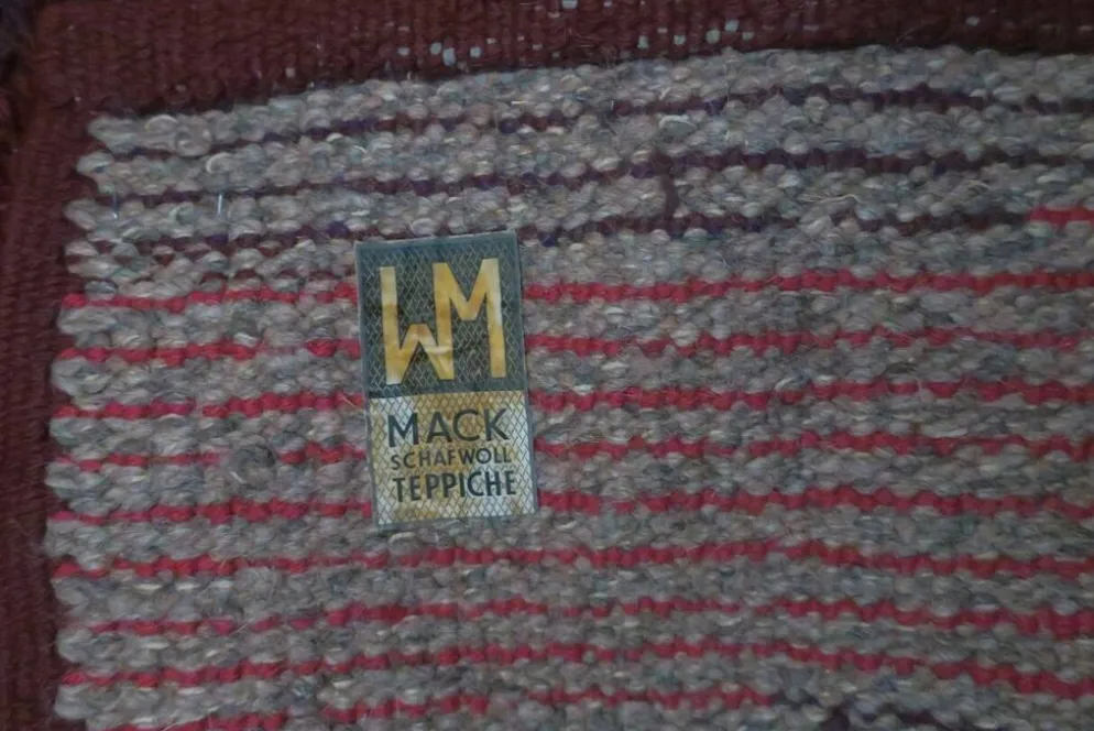 Tapis à poils longs noué à la main du milieu du siècle par Walter Mack, labelle - années 1960