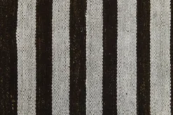 Tapis Rayé Noir et Blanc, Tissé à la Main, Style Moderne et Minimaliste, 131x203