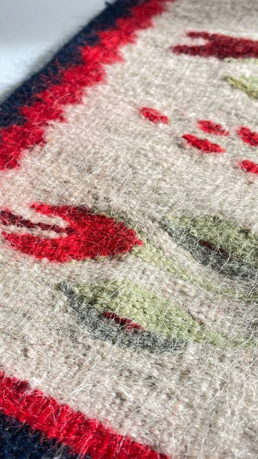 Tapis Rollakan décor de tulipes vintage