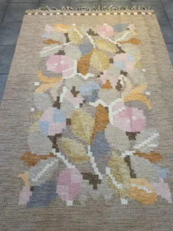Tapis Rollakan vintage suédois par Ingegerd Silow
