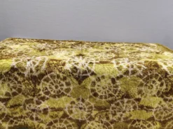 Tapis rya en laine suédoise. Estimé des années 1970-80.