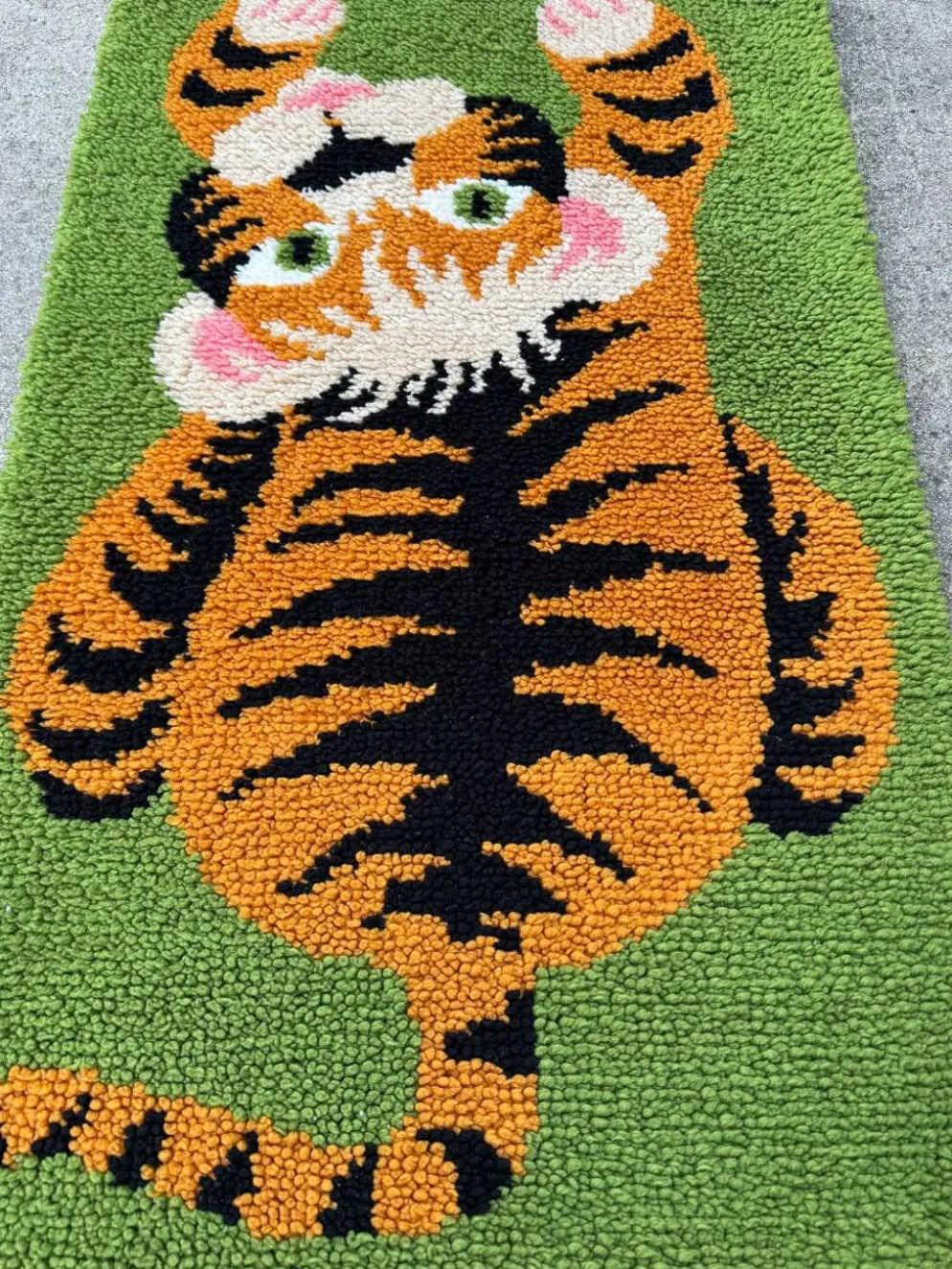 Tapis Rya scandinave tigre laine années 70