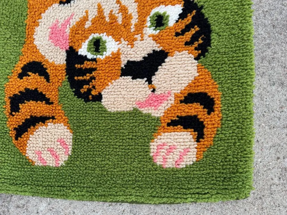 Tapis Rya scandinave tigre laine années 70