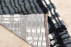 Tapis Rya suédois moderne du milieu du siècle en gris, noir et blanc, années 1950