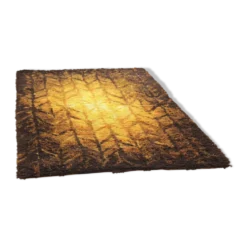 Tapis scandinave Rya en laine vierge à motifs orangés et marons