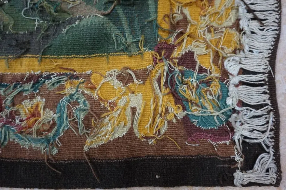 Tapisserie Aubusson française antique avec scène romantique