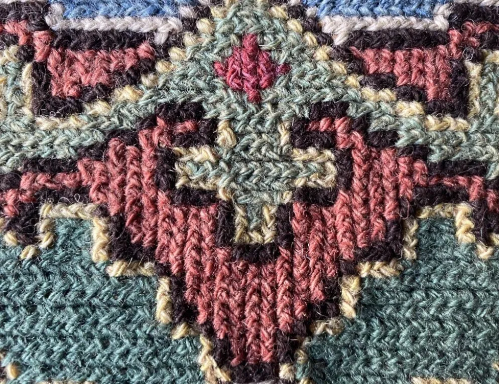 Tapisserie de broderie de grenade de l'art populaire suédois par Edna Nihlén, Suède 1956
