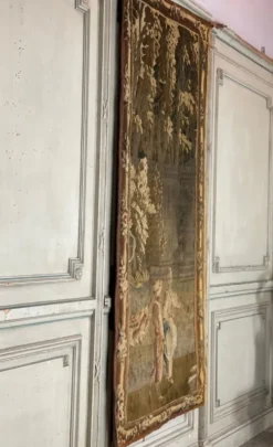 Tapisserie laine et soie, portière, XVIIIème siècle