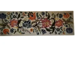 Tapisserie murale années 70 avec de grandes fleurs multicolores