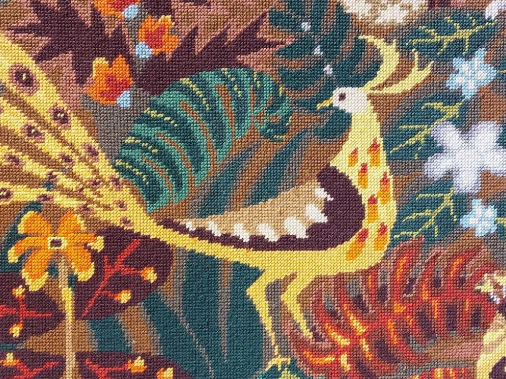 Tapisserie murale - Canevas encadré vintage années 70 - Paon en forêt