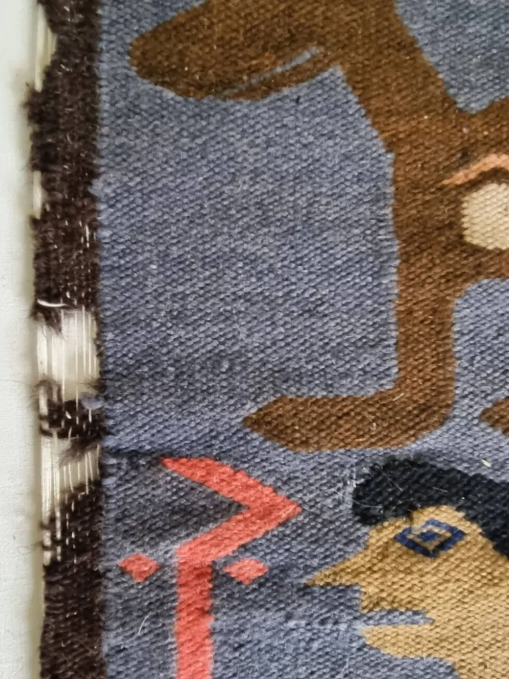 Tapisserie murale péruvienne tissée main, motifs zoomorphes, 120 x 60 cm